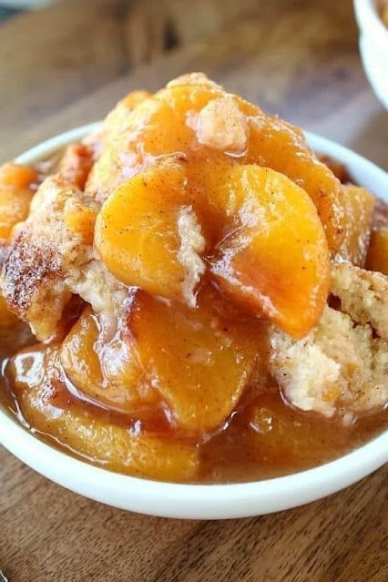 OLD-TIME-OVEN-COBBLER- PEACH