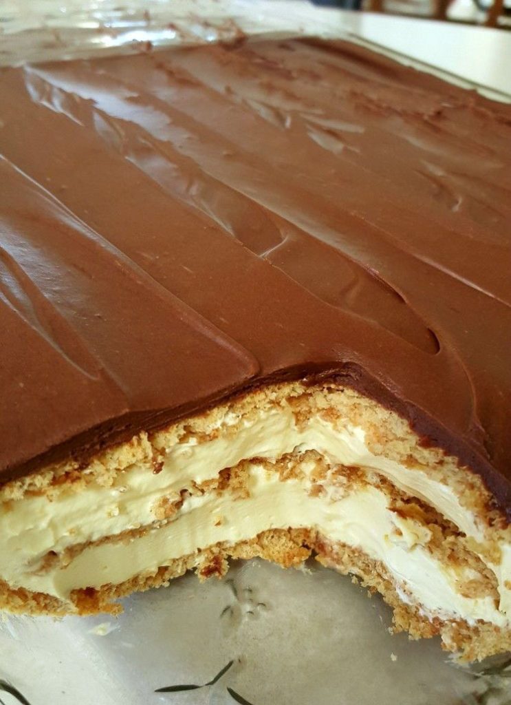 NO BAKE PEANUT BUTTER ECLAIR CAKE cooking art