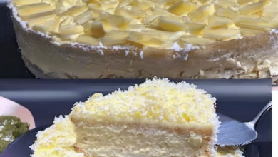 Delicious 5-Minute Lemon Cream Cheese Cake with a Golden Crust, Freshly Sliced and Ready to Serve" Enjoy every delightful bite of this easy and tasty cake!