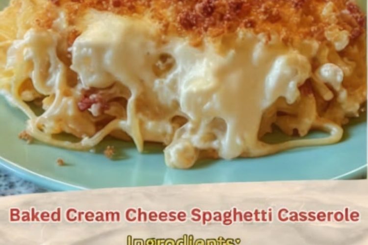 With its creamy base, flavorful marinara, and gooey cheese topping, this easy pasta bake is a guaranteed family favorite. Best of all