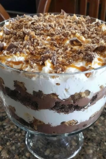When you're looking for an easy no-bake dessert that will wow everyone at your next gathering, Heaven in a Bowl is your answer.