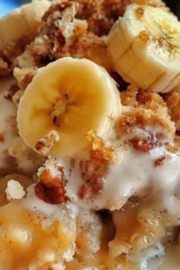 this would definitely be it. Gooey, golden, and irresistibly comforting, this Southern Banana Cobbler disappears within minutes at family gatherings. It's warm, cinnamon-kissed, and perfect served with a generous scoop of vanilla ice cream.