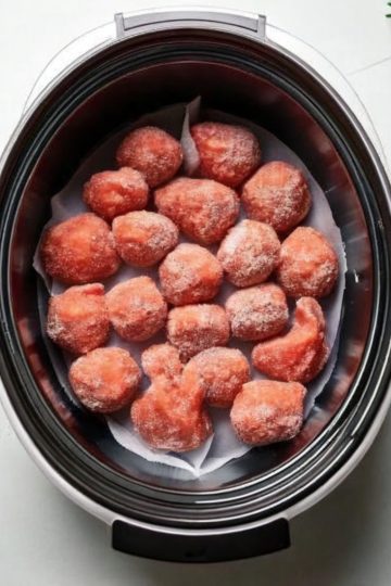 Slow Cooker Meatballs with Just 3 Ingredients: A New Take on Comfort Food