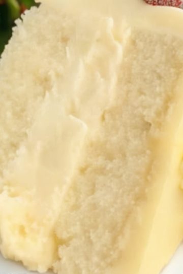 This Lemon Cheesecake Cake is pure heaven, and it's easier than you think to create this masterpiece at home. Let's get baking!