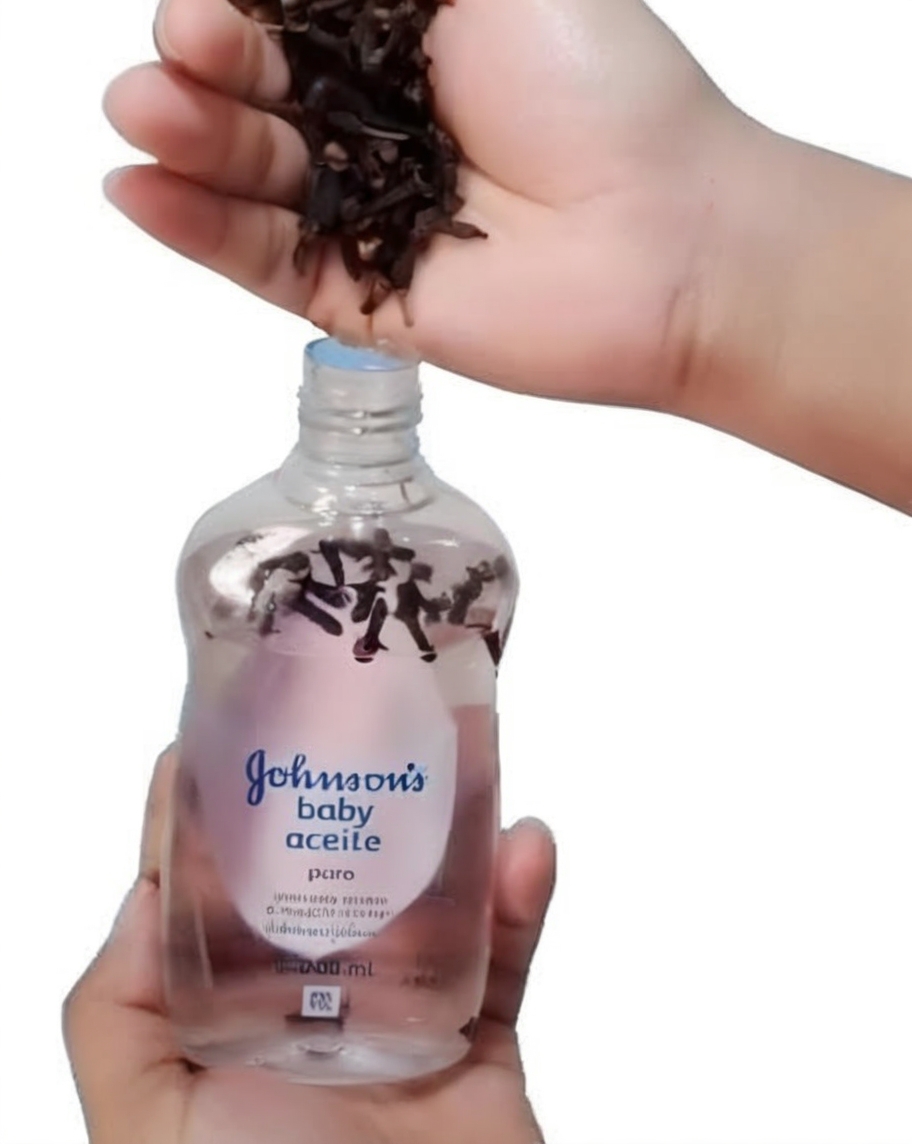 Natural Clove & Baby Oil Bug Repellent