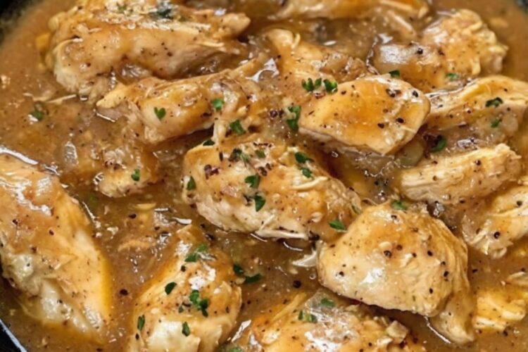 A 5-ingredient crockpot dinner that delivers juicy shredded chicken and rich, homemade-style gravy. Pure comfort food!