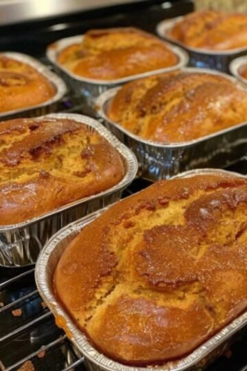 Grandma’s Cinnamon Sugar Loaf Bread