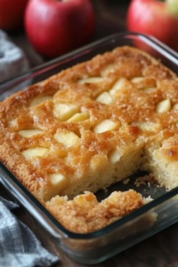 A moist, spiced cake loaded with apples and warm cinnamon — perfect for cozy gatherings, holidays, or everyday treats.