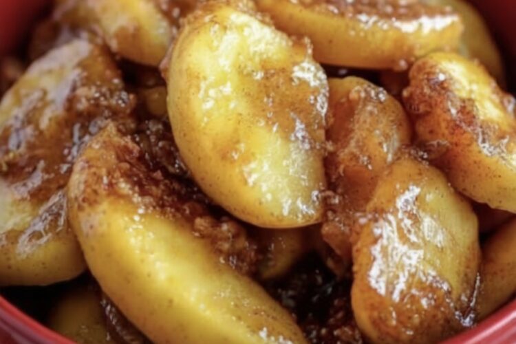 Tender apples in a sweet, buttery cinnamon glaze — made effortlessly in your slow cooker. A copycat of Cracker Barrel’s famous fried apples!
