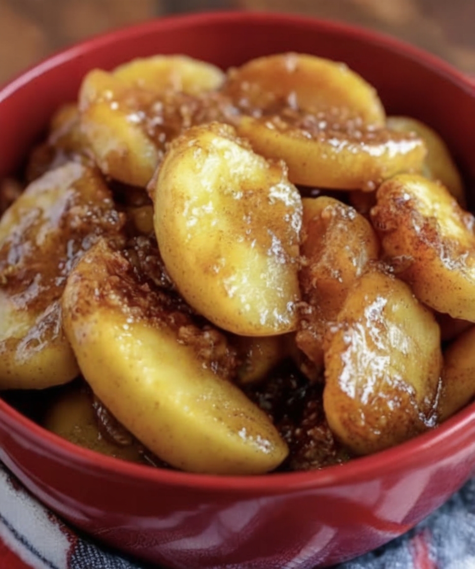 Tender apples in a sweet, buttery cinnamon glaze — made effortlessly in your slow cooker. A copycat of Cracker Barrel’s famous fried apples!