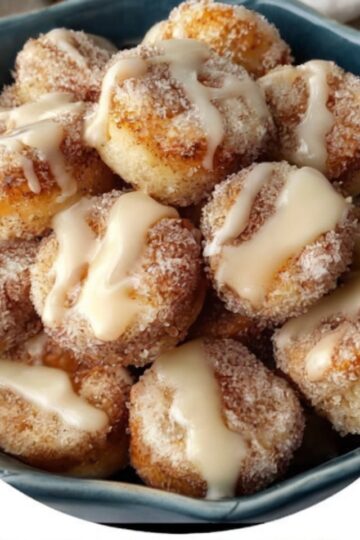 Soft, fluffy, buttery biscuit bites coated in warm cinnamon sugar — the easiest sweet treat you’ll crave all year long.