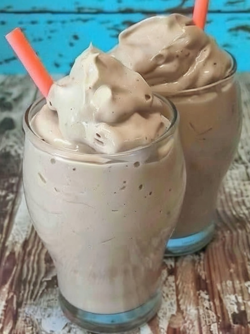 A thick, creamy, sugar-free chocolate frosty made with just four ingredients. Keto-friendly, low-carb, and ready in 5 minutes.