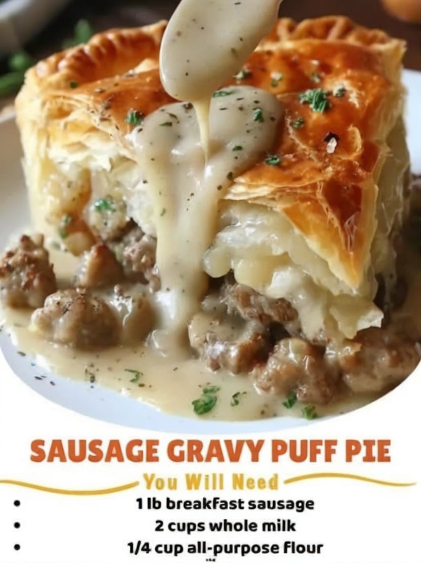 A cozy breakfast casserole made with creamy homemade sausage gravy topped with buttery, flaky puff pastry. This easy bake is perfect for weekend mornings, brunch, and comforting family breakfasts.