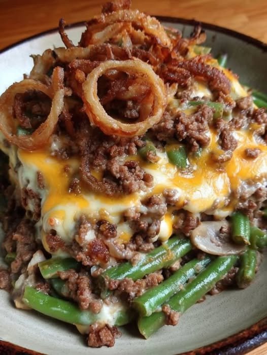 Keto Cheeseburger Green Bean Casserole