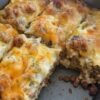 A keto-friendly, high-protein casserole that tastes like a bacon cheeseburger without the bun. Seasoned ground beef, crisp bacon, and molten cheddar in a one-dish, meal-prep-perfect dinner.