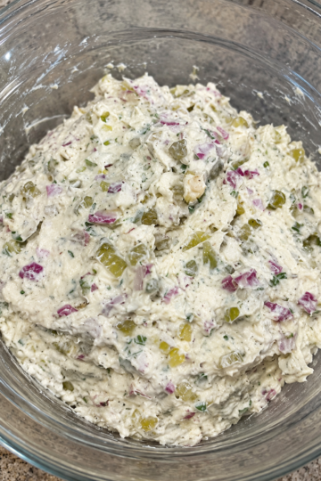 Easy Creamy Dill Pickle Dip Recipe